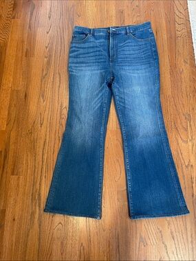 Ann Taylor Women's Flare Jeans in Blue Denim